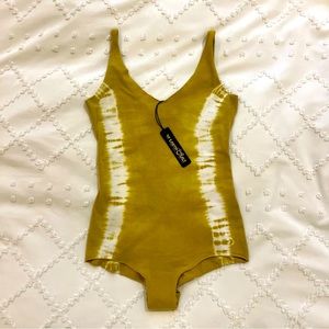 Of Earth & Salt Hand dyed Bodysuit NWT gold dust Sz M
